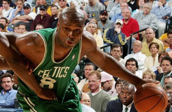 nba球员历史单场三分纪录（达成三分出手占比历史里程碑的NBA经典球队）(5)