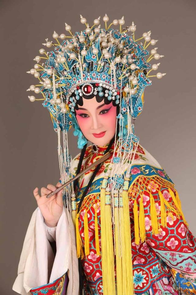 甘肃秦腔名家表简介 深受观众喜爱的陕甘宁秦腔著名中青年演员26位简介集萃(42)