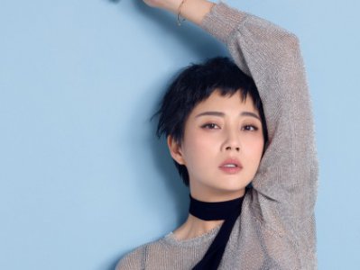 ​殷桃现任老公是谁（40岁殷桃与男友共进晚餐太甜蜜）