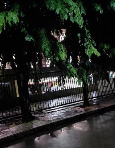 ​海南澄迈一高中生跳楼后不治身亡 官方：具体情况需等通报