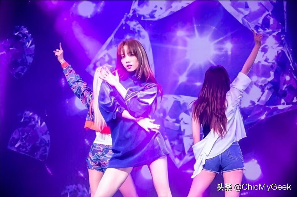 南柱赫现任女友是谁(南柱赫女友是谁)