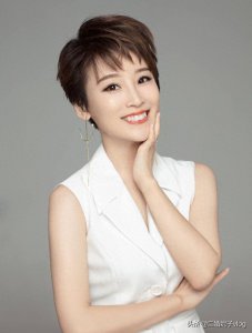 ​谢楠的情史，为什么最后嫁给了吴京