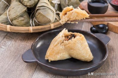 ​粽子用热水煮还是冷水煮好(煮粽子用凉水还是开水？煮多久？牢记“3要2不要”