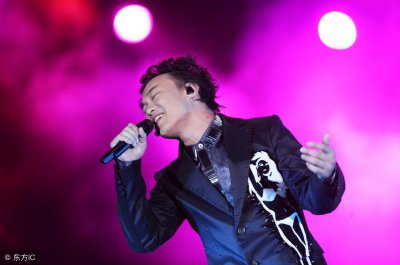 ​陈奕迅的歌声沁人心脾，盘点陈奕迅十大经典粤语金曲