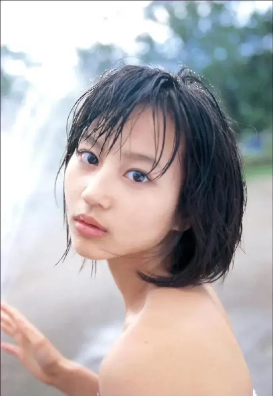 “日剧吧四大台柱”之一：堀北真希的高清美照合集