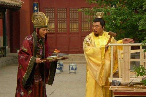 明熹宗为何不让崇祯杀魏忠贤?
