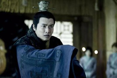 ​赵高为什么要逼死秦二世?
