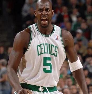 nba历史10大巨星排行榜 nba十大球星盘点