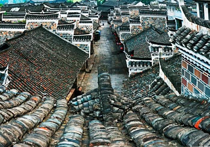 北纬30°的这里有盗墓剧《怒晴湘西》取景地
