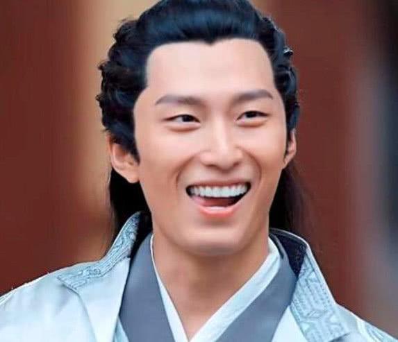 拥有丹凤眼的6位男星，个个都帅得离谱，第4位眼睛奠定了地位