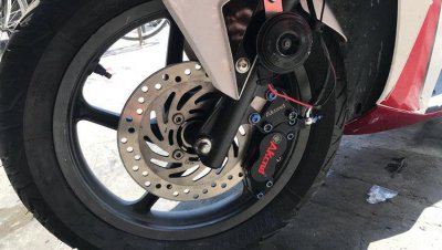 ​抱刹和碟刹什么区别