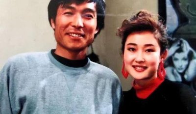​谢园和老婆生活照片（谢园现在怎么样了）