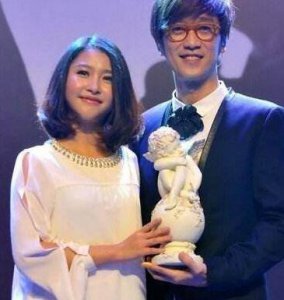 ​周传雄的老婆（周传雄的老婆照片）