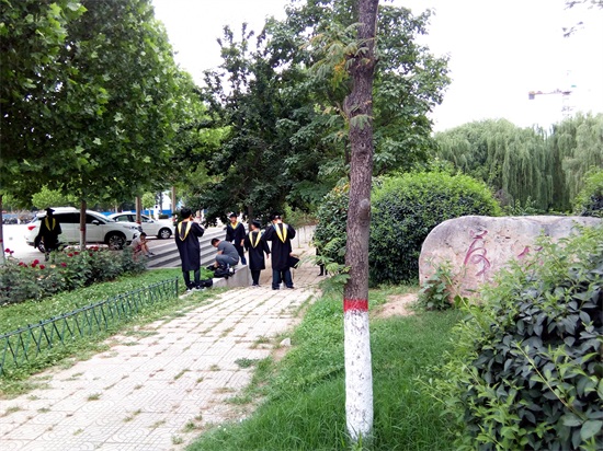 校园的青春气息 邯郸学院掠影