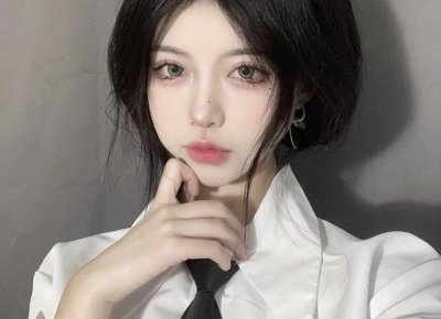 ​男朋友第一天就动手动脚