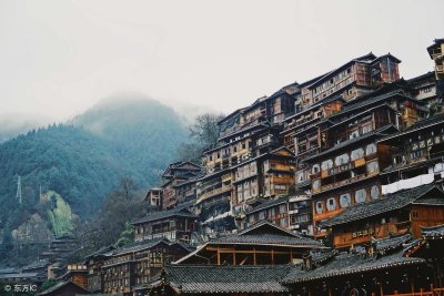 ​天下第一大苗寨，苗家阿妹的“高山流水”，你敢不敢上？