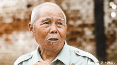​＂战斗英雄＂李文祥：响应国家号召，携妻回乡务农，隐藏身份50余年