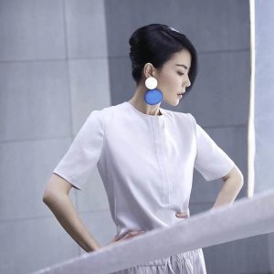 ​天后王菲的唱功和天后陈慧琳的唱功，哪位天后的唱功好