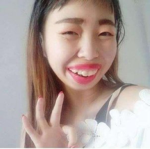 ​凭借一首‘嘟嘟’火遍全网，本人样貌更是让人看了就记忆深刻！