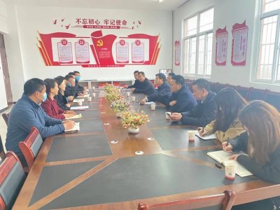​宝鸡市政协副主席一行莅临宝鸡新希望中学调研指导工作