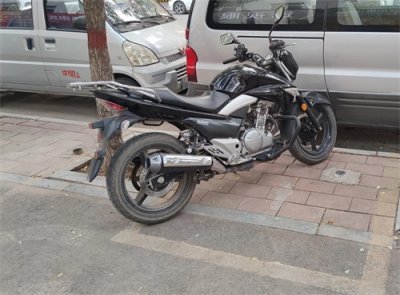 ​“一代神车”质量可靠的典范-豪爵铃木GW250