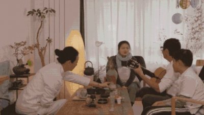 ​中国歌手孙楠送女儿读“国学”引质疑 学校不具学历教育资质
