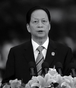 ​他创建中国首个反贪局，收回死刑复核权，官至副国级，享年81岁！