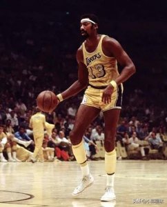 ​NBA球衣13号十大球星