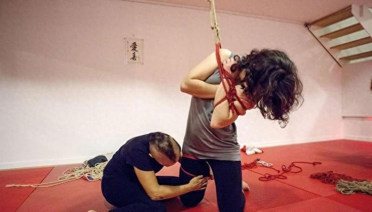 日本花式紧缚艺术，我的三观再一次被刷新