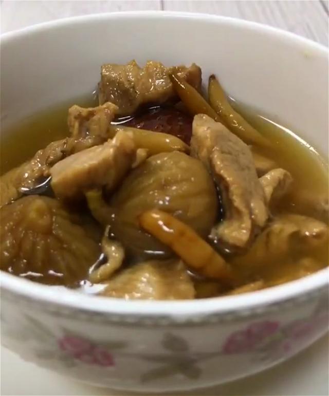 广东冬季家常煲汤食谱大全及做法（这10种煲汤做法送你）(6)