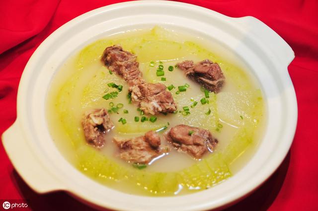 广东冬季家常煲汤食谱大全及做法（这10种煲汤做法送你）(5)