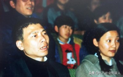 恩爱多年,花名在外?娱乐圈7对丑夫美妻组合,境遇大不同