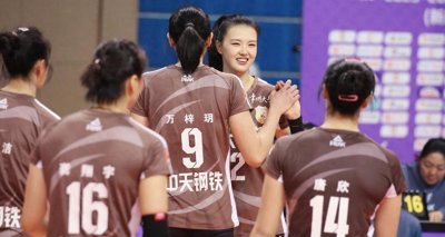 3-1,3-0!天津女排虽胜犹败,恭喜江苏女排再夺一冠