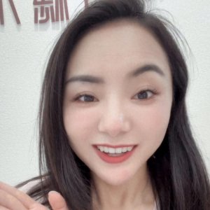 ​大家对传统的美业其实有很多误解，现在的美业是一个门槛非...