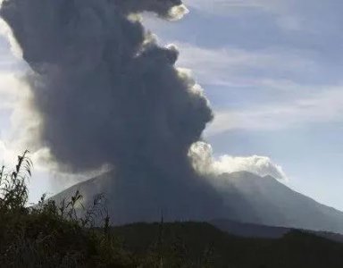 ​《日本火山喷发记录》