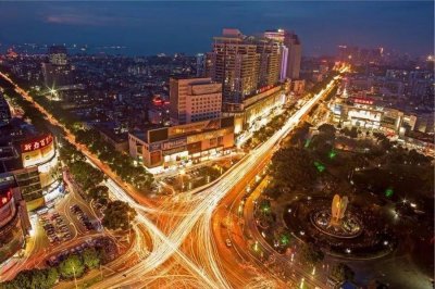 ​北海的发展全靠外地人？一句话，让北海人吵翻了