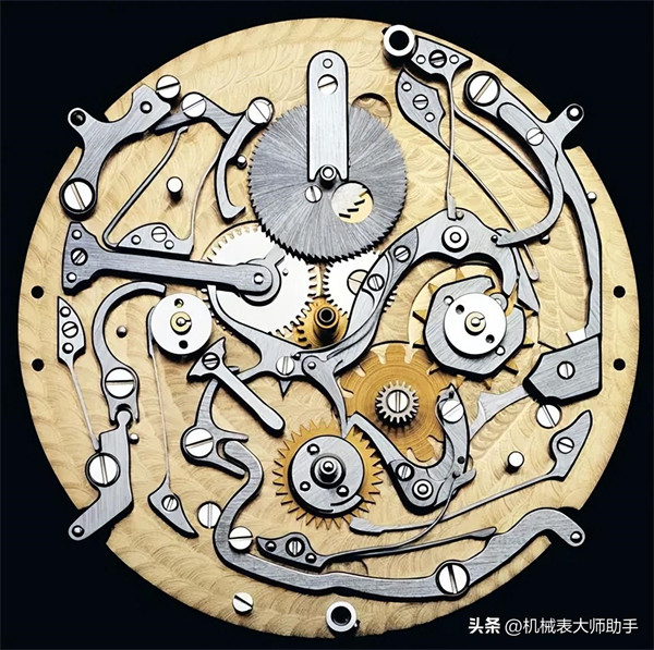 浪琴手表保养一次多少钱(浪琴手表清洗保养多少钱)