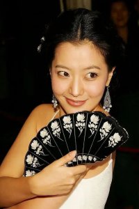 ​曾在国内火得一塌糊涂的韩国第一美女！现在也够顶