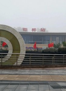 ​压迫感！说一下第一次买火车卧铺，上铺、 中铺 、下铺、给我的感受