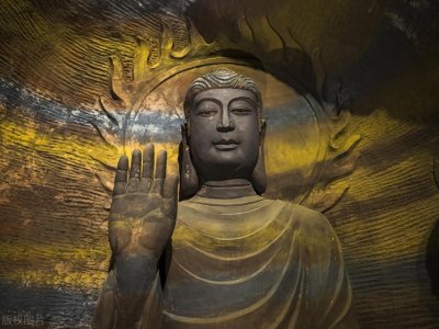 ​佛教末法时期：转世佛降世，新时代启幕！