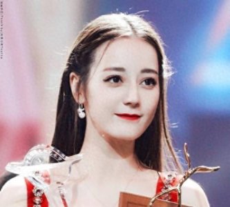 ​主播胡悦鑫：从陕西走出来的央视主持人出道即王炸，如今婚姻成谜