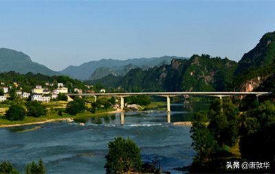 ​溪口古镇：位于湖南澧水河畔 古称羌口 九澧名埠之一 红色革命圣地