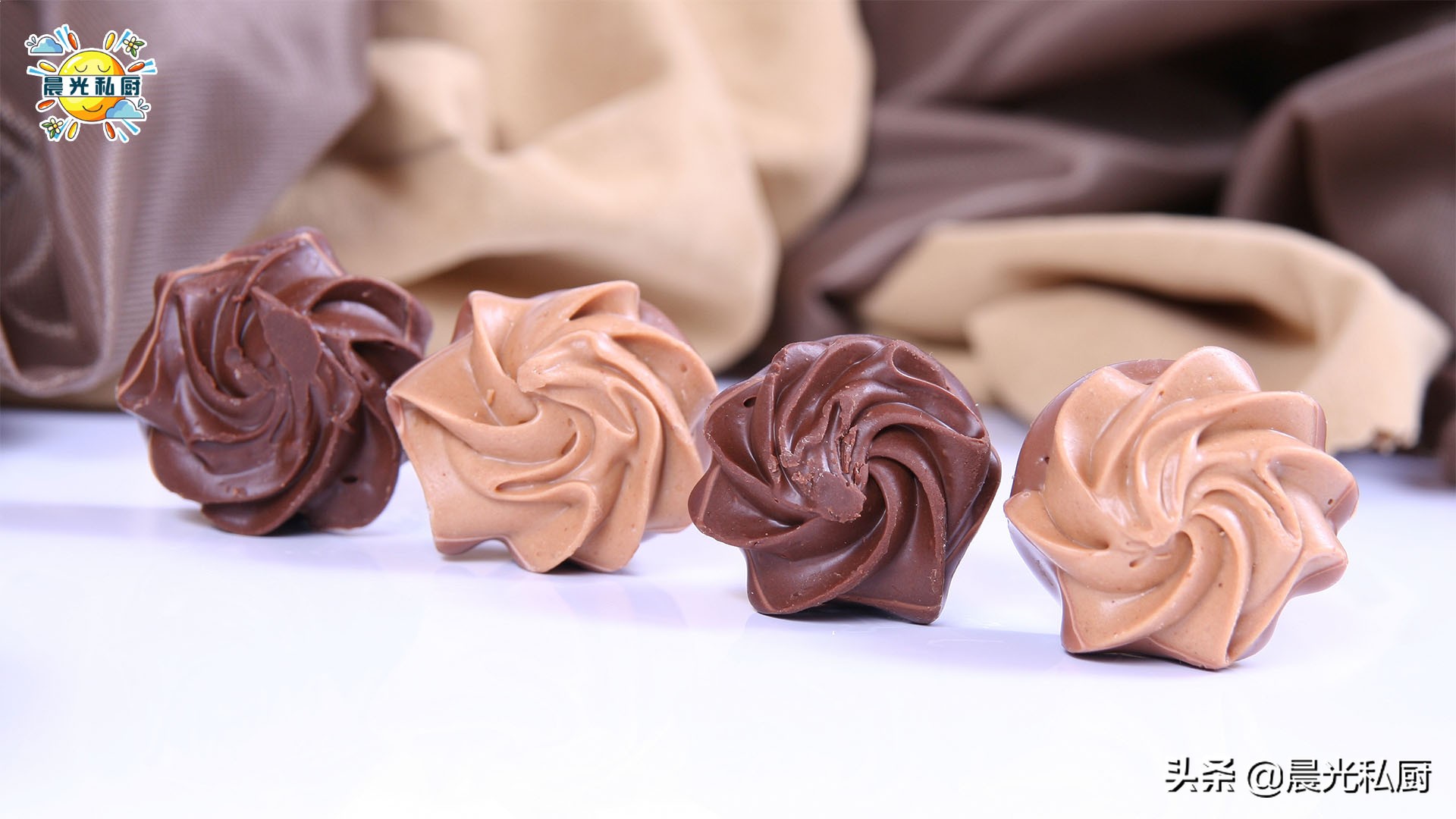 碱化可可粉和天然可可粉的区别(黑炭可可粉的小知识分享)