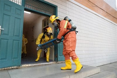 ​安全“豫”警｜安阳市集中开展消防安全“开学第一课”活动