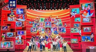 ​央视春晚阵容曝光，看完嘉宾名单，厕所都不敢上了！