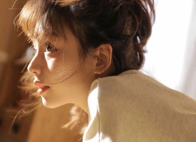 ​李兆基的儿子（李兆基两个儿子不同的感情观）