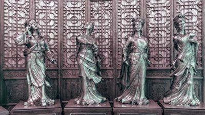 ​貂蝉到底是谁的？