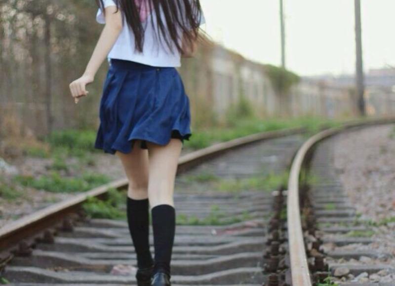 年少喜欢的人，不管多少年再见依然会怦然心动