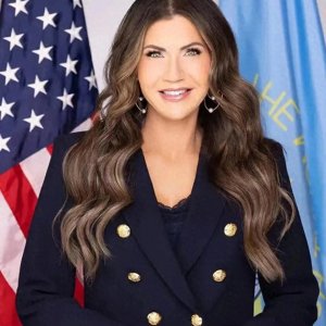 ​美国这出闹剧，沦为全球笑柄