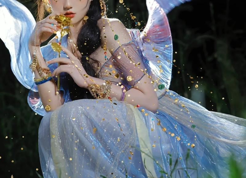 属鼠一生有几个情人